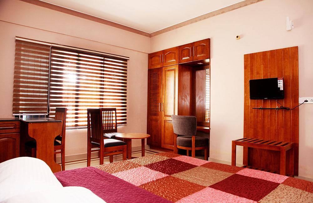 Hôtel Devanganam Residency à Guruvāyūr Extérieur photo