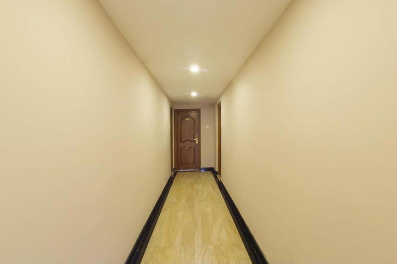 Hôtel Devanganam Residency à Guruvāyūr Extérieur photo