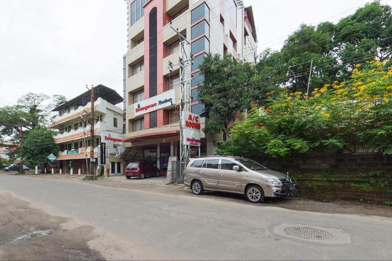 Hôtel Devanganam Residency à Guruvāyūr Extérieur photo
